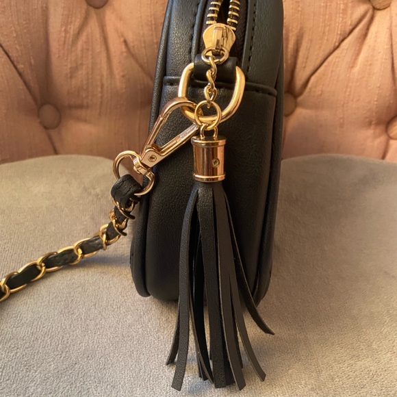 Vegan Leather Crossbody (NWOT) - Picture 5 of 13